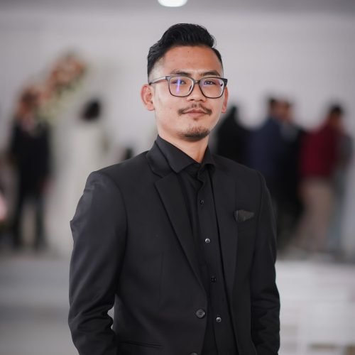 Explore the Alluring Journey of Mhademo Shitiri: A Tale of Artistic Brilliance